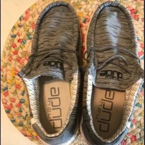 Hey Dudes Men Size 8